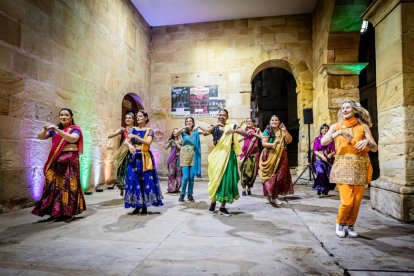 Una gala de apertura con aires de La India marcó la apertura del Certamen de Cortos Ciudad de Soria 2025.