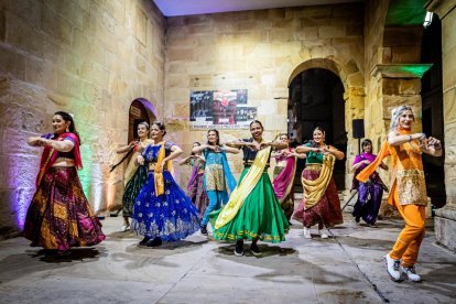 Una gala de apertura con aires de La India marcó la apertura del Certamen de Cortos Ciudad de Soria 2025.