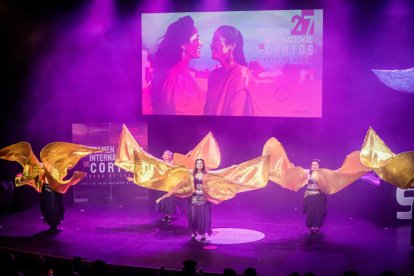 Una gala de apertura con aires de La India marcó la apertura del Certamen de Cortos Ciudad de Soria 2025.