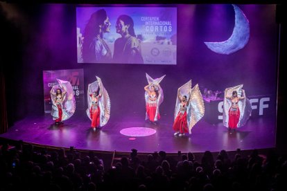 Una gala de apertura con aires de La India marcó la apertura del Certamen de Cortos Ciudad de Soria 2025.