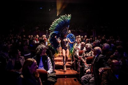 Una gala de apertura con aires de La India marcó la apertura del Certamen de Cortos Ciudad de Soria 2025.