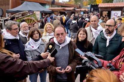 Destina la recaudación obtenida a la protectora de animales Redención Soria.