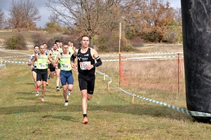 El Cross cuenta con tres circuitos posibles, de 1.000, 1.500 y 2.000 metros.