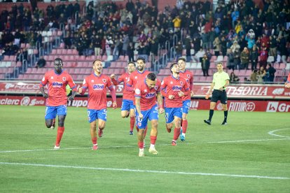 El fortín de Los Pajaritos se diluye con una inesperada y dolorosa derrota.