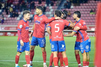 El fortín de Los Pajaritos se diluye con una inesperada y dolorosa derrota.