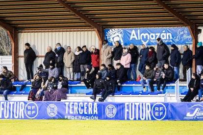 El equipo adnamantino solo pudo sumar un punto en su estadio