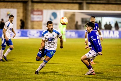 El equipo adnamantino solo pudo sumar un punto en su estadio