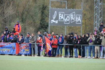 Los rojillos y su afición volvieron a Soria con el trabajo hecho