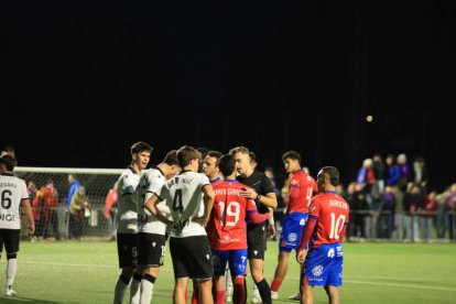 Los rojillos y su afición volvieron a Soria con el trabajo hecho