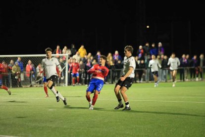 Los rojillos y su afición volvieron a Soria con el trabajo hecho