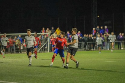 Los rojillos y su afición volvieron a Soria con el trabajo hecho