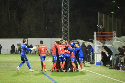 Los rojillos y su afición volvieron a Soria con el trabajo hecho