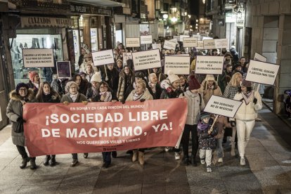 La manifestación recorrio las calles centrales de la ciudad