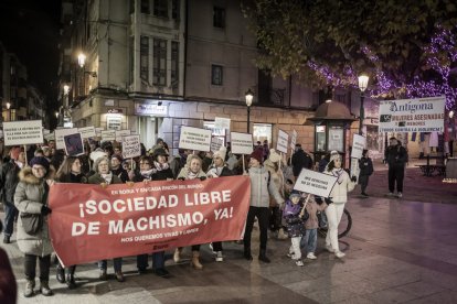 La manifestación recorrio las calles centrales de la ciudad