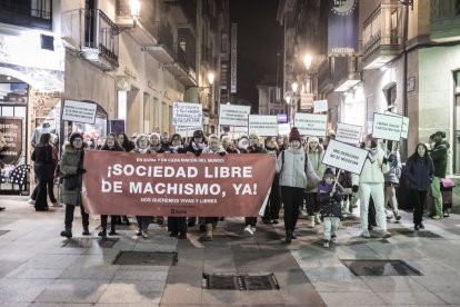 La manifestación recorrio las calles centrales de la ciudad