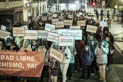 La manifestación recorrio las calles centrales de la ciudad