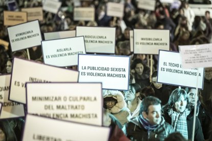 La manifestación recorrio las calles centrales de la ciudad