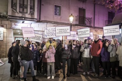 La manifestación recorrio las calles centrales de la ciudad