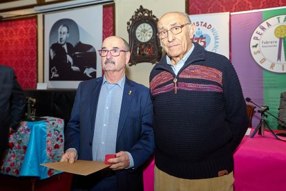 El Casino Amistad Numancia ha sido escenario de una emotiva ceremonia de la Peña Taurina Soriana.
