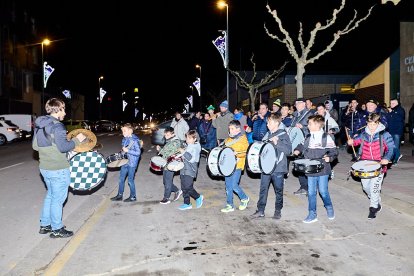 La Navidad da comienzo en Golmayo con el encendido de un árbol navideño.