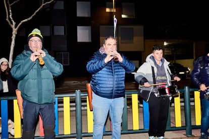 La Navidad da comienzo en Golmayo con el encendido de un árbol navideño.