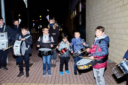 La Navidad da comienzo en Golmayo con el encendido de un árbol navideño.