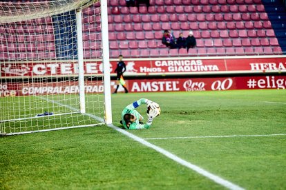 Un doblete de Dani García y otro gol de Juancho neutralizan la ventaja inicial de los asturianos.