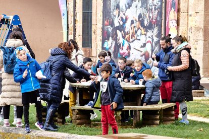 Un total de 341 participantes en la prueba garreña en una mañana invernal.