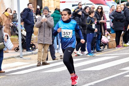 Un total de 341 participantes en la prueba garreña en una mañana invernal.
