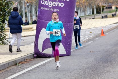 Un total de 341 participantes en la prueba garreña en una mañana invernal.