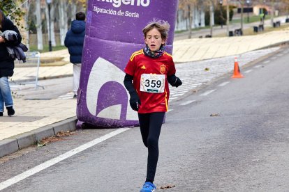 Un total de 341 participantes en la prueba garreña en una mañana invernal.