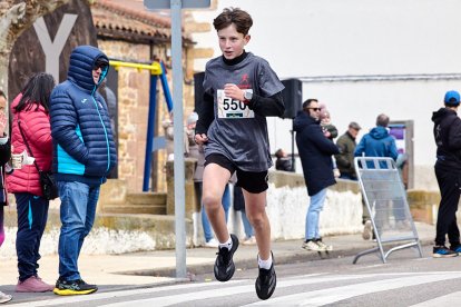 Un total de 341 participantes en la prueba garreña en una mañana invernal.