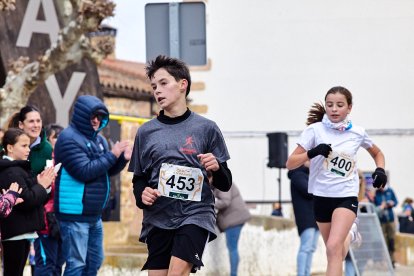 Un total de 341 participantes en la prueba garreña en una mañana invernal.