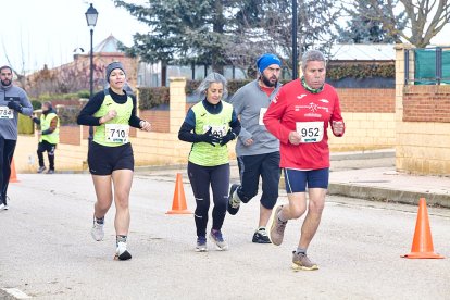 Un total de 341 participantes en la prueba garreña en una mañana invernal.
