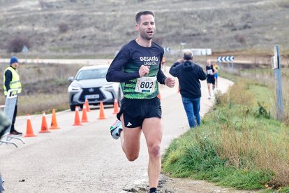 Un total de 341 participantes en la prueba garreña en una mañana invernal.