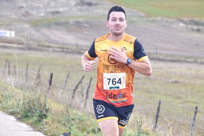 Un total de 341 participantes en la prueba garreña en una mañana invernal.