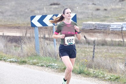 Un total de 341 participantes en la prueba garreña en una mañana invernal.