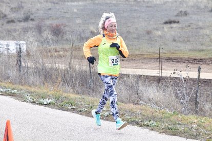 Un total de 341 participantes en la prueba garreña en una mañana invernal.