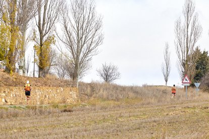 Un total de 341 participantes en la prueba garreña en una mañana invernal.