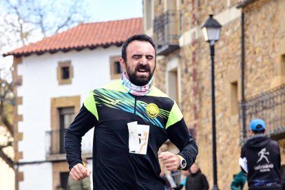 Un total de 341 participantes en la prueba garreña en una mañana invernal.