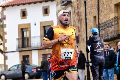 Un total de 341 participantes en la prueba garreña en una mañana invernal.