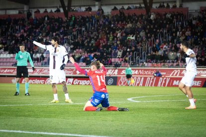 El Numancia cae con orgullo de la Copa del Rey ante un primera división.