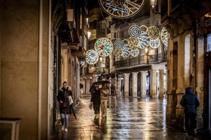 La prueba de luces llamó la atención de todo el que paseaba por las principales de Soria
