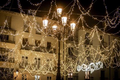 La prueba de luces llamó la atención de todo el que paseaba por las principales de Soria