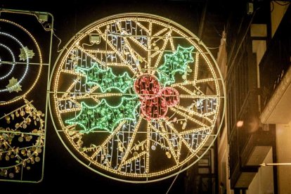 La prueba de luces llamó la atención de todo el que paseaba por las principales de Soria