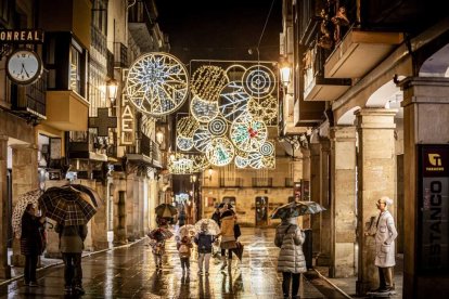 La prueba de luces llamó la atención de todo el que paseaba por las principales de Soria