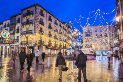La prueba de luces llamó la atención de todo el que paseaba por las principales de Soria