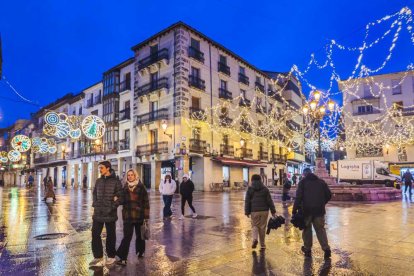 La prueba de luces llamó la atención de todo el que paseaba por las principales de Soria