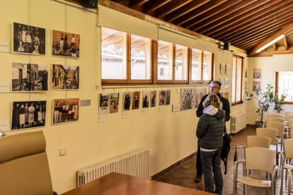 Una exposición de Blanca Almazán sobre las mujeres y el mundo rural