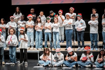 Los escolares de los distintos colegios de la capital celebran una jornada de lo más navideña.